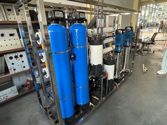 Nhà sản xuất bán hàng trực tiếp Hệ thống khử muối nước biển thông minh 1 tấn / giờ